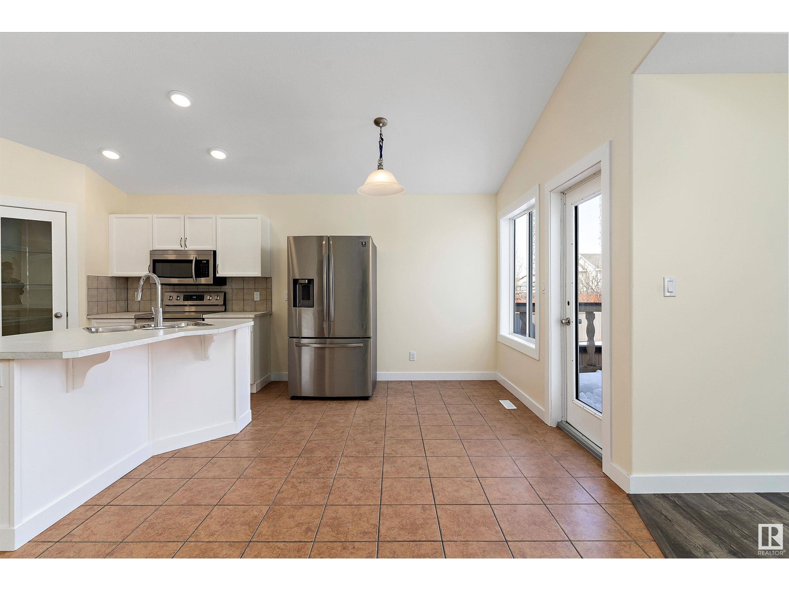 12930 160A AV NW
