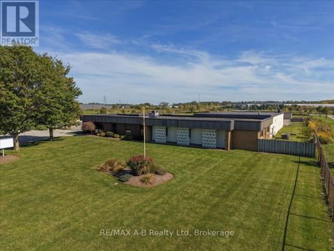 827 ERIE STREET Stratford ON N4Z1A1