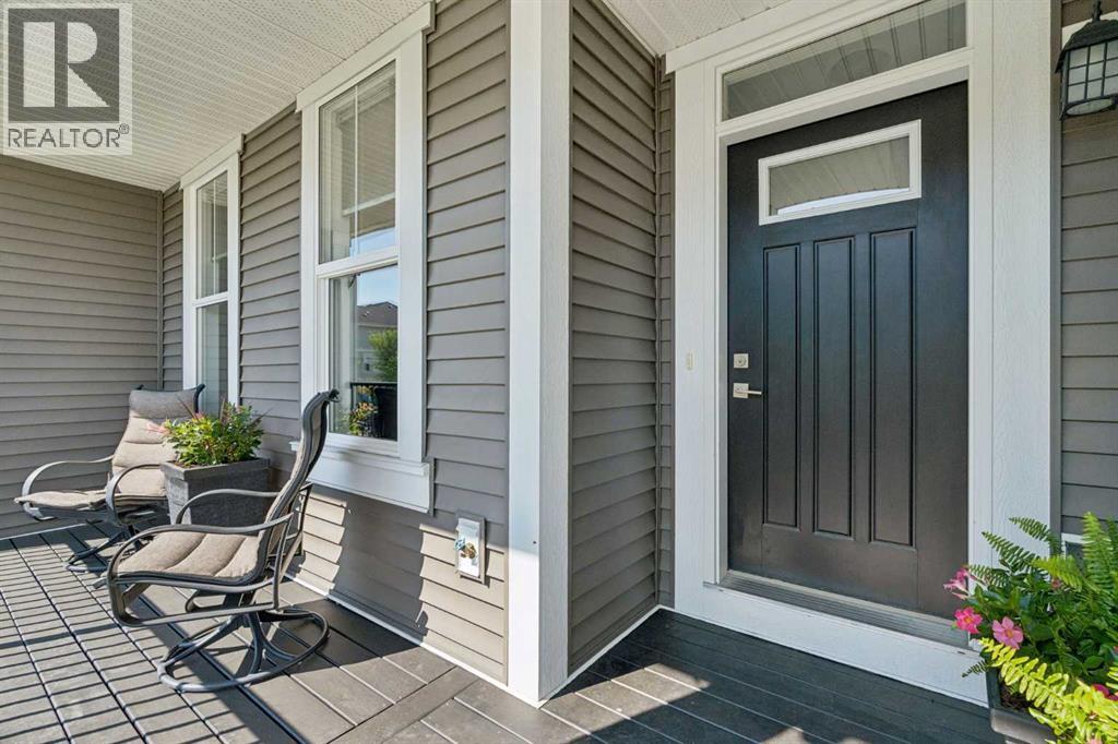 152 South Point Court SW