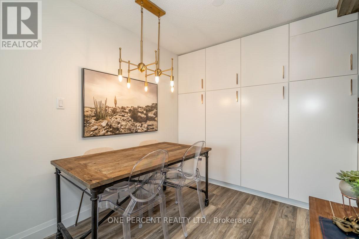 F11 - 171 EDGEHILL DRIVE