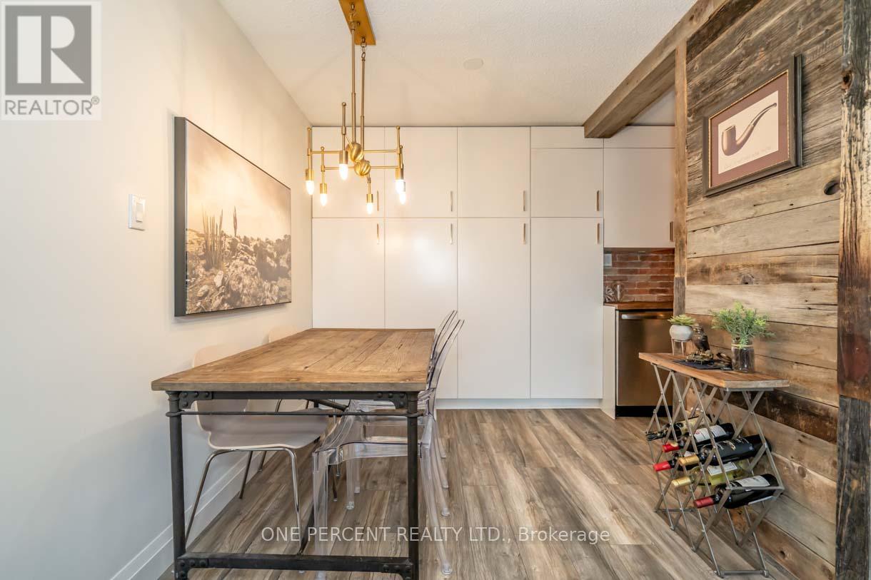 F11 - 171 EDGEHILL DRIVE