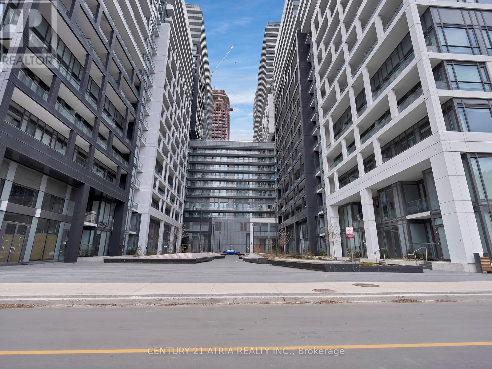 PH1943 - 121 LOWER SHERBOURNE STREET