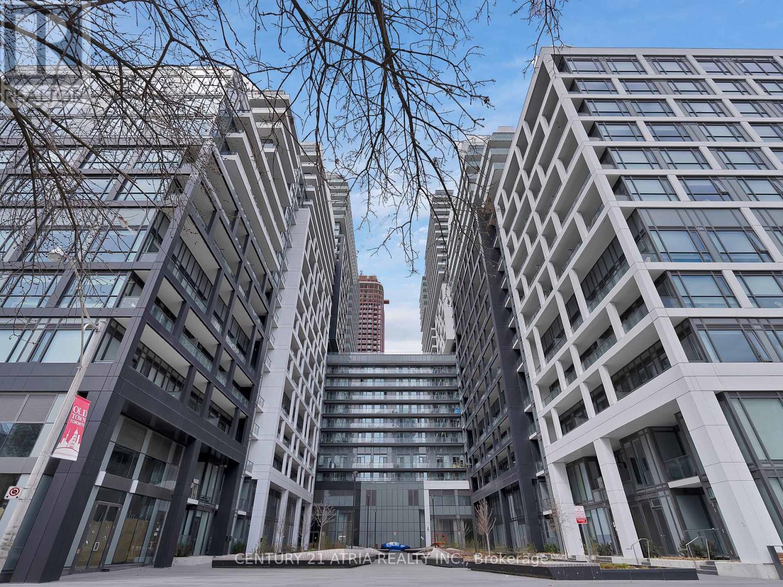 PH1943 - 121 LOWER SHERBOURNE STREET