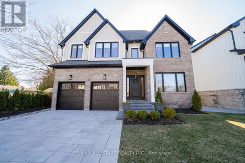 116 MONTREAL STREET Whitchurch-Stouffville (Stouffville) ON L4A4Z6