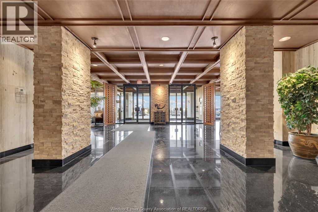 5125 RIVERSIDE DRIVE East Unit# 604