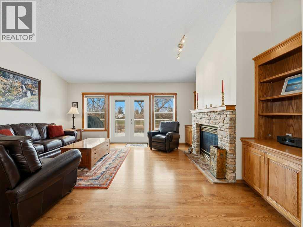 152 Waterstone Place SE