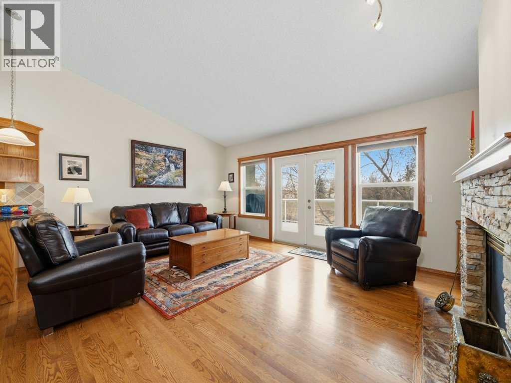 152 Waterstone Place SE