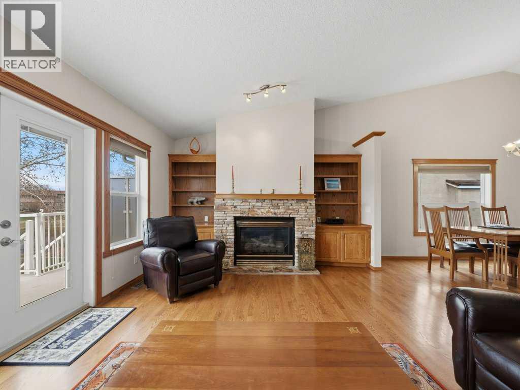 152 Waterstone Place SE