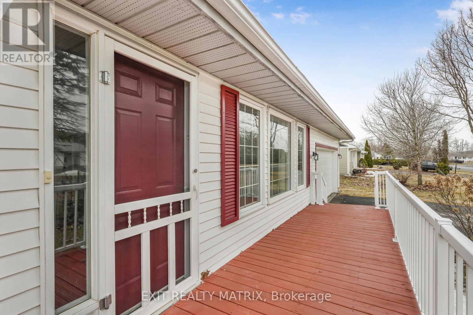 6454 WATERBURY LANE - Photo 3