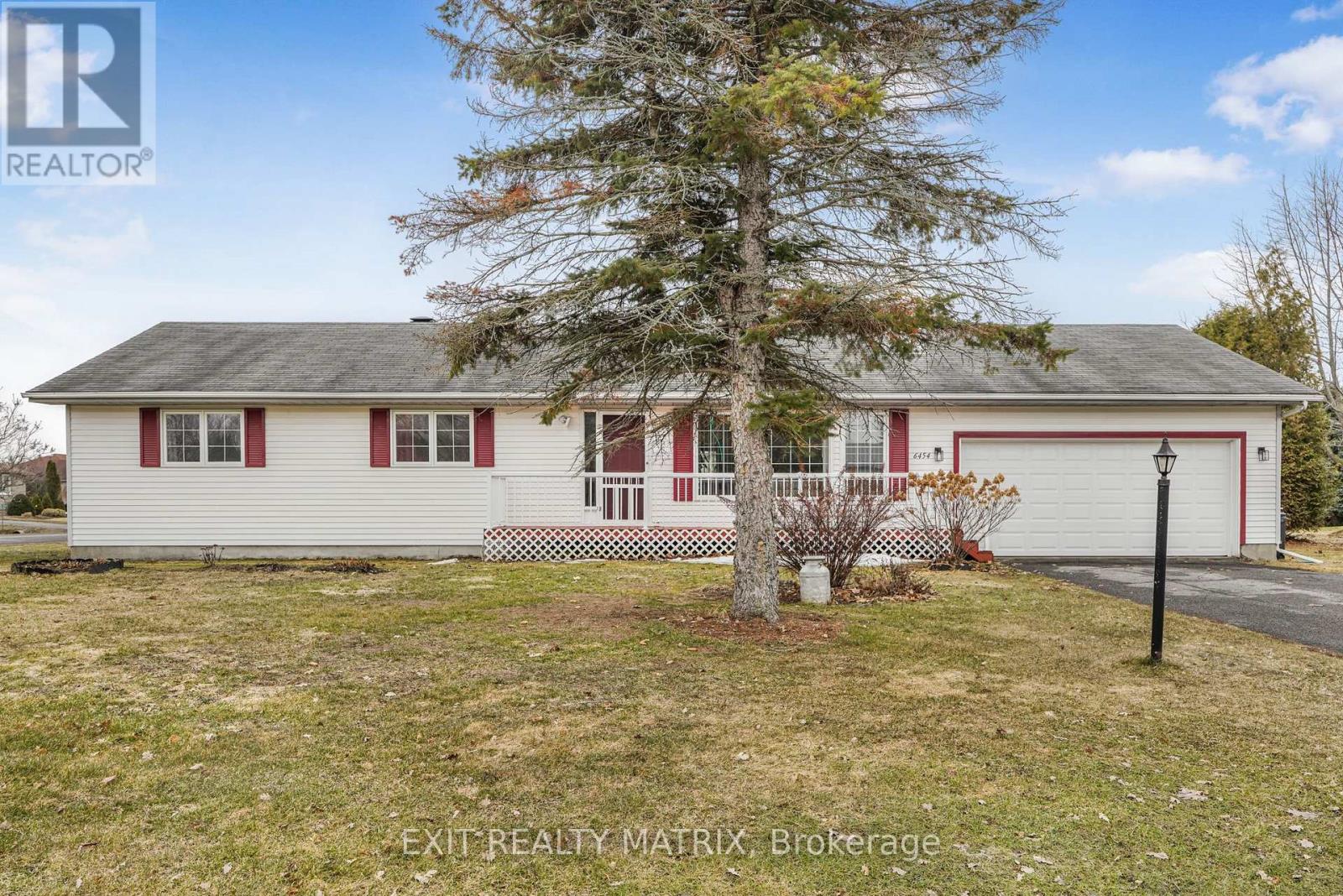 6454 WATERBURY LANE - Photo 2