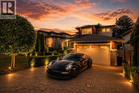 481 W WINDSOR ROAD North Vancouver BC V7N2N5