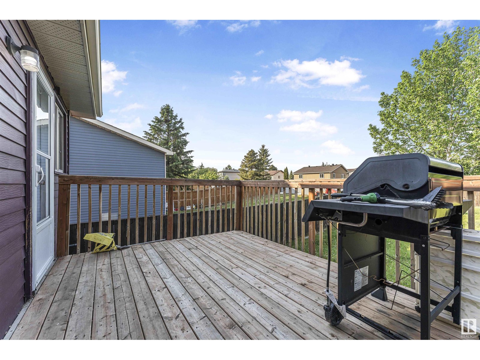 4912 36 AV NW