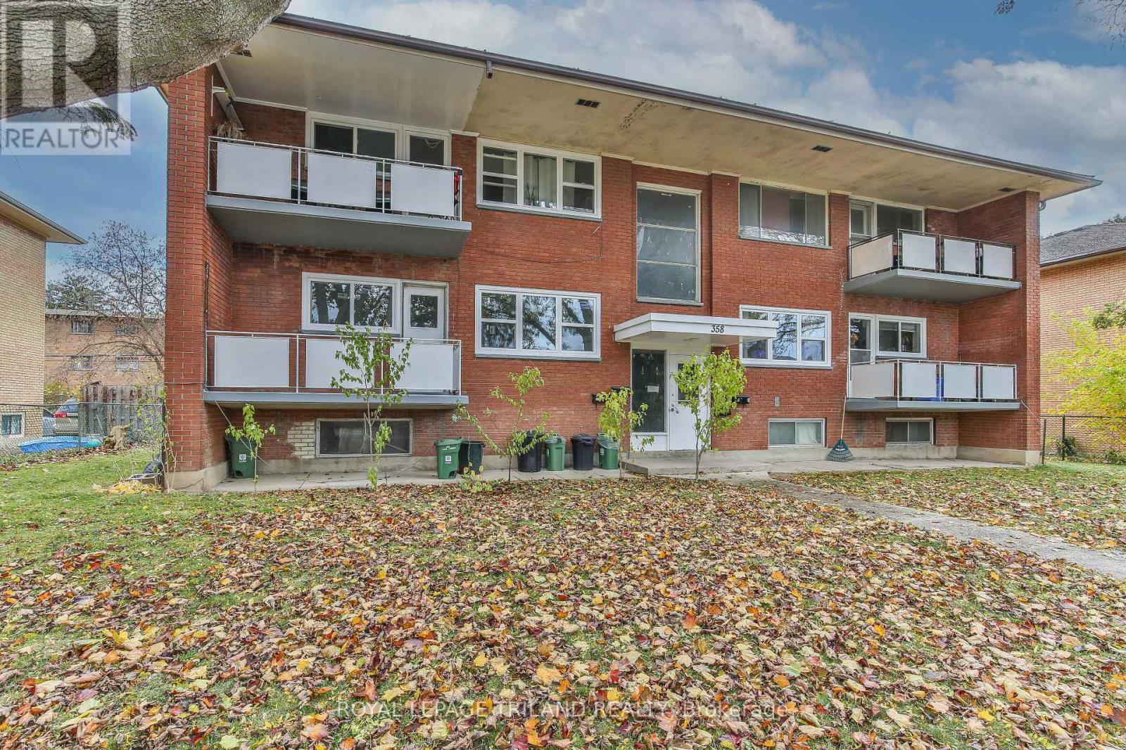 2 - 358 HILTON AVENUE