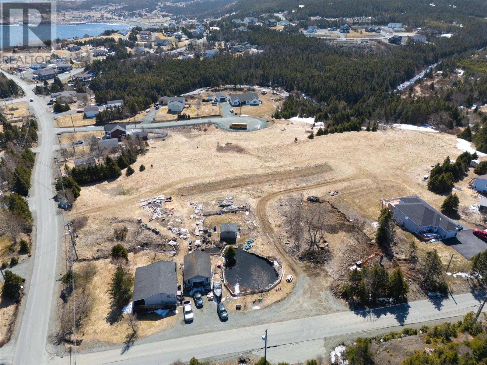 553-555 Windgap Road