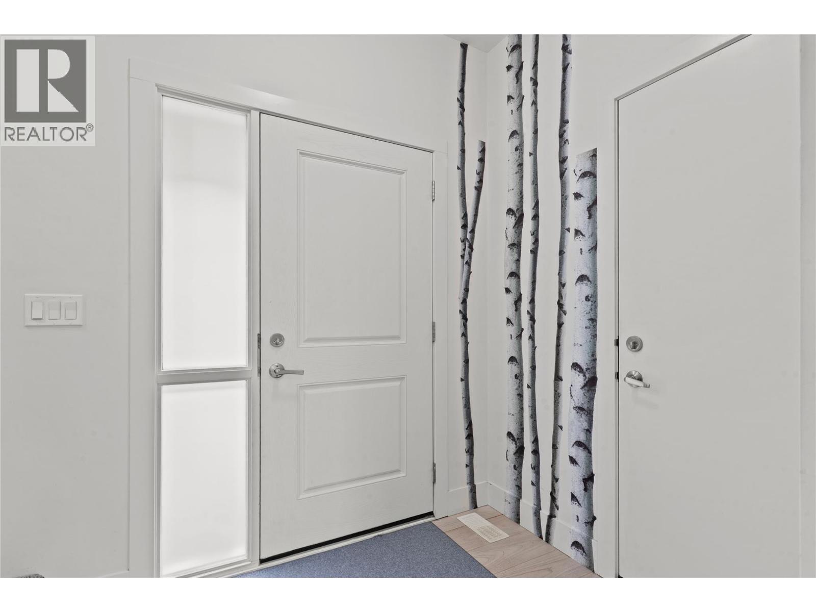 933 Mt Robson Place Unit# 34