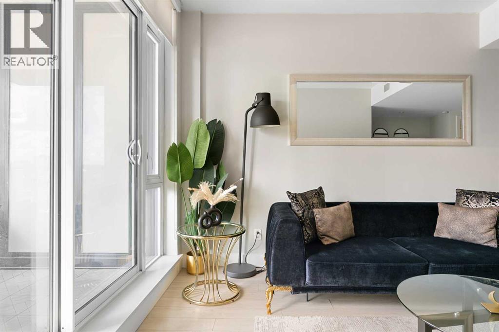 808, 1188 3 Street SE