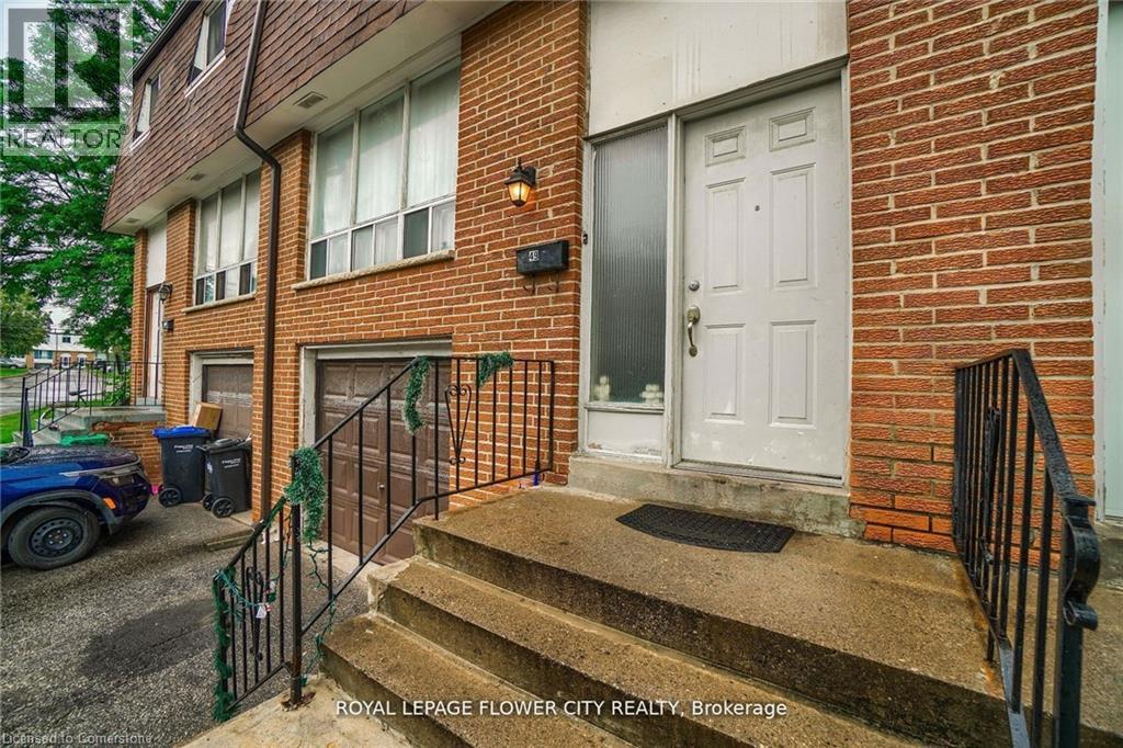 7475 GOREWAY Drive Unit# 49