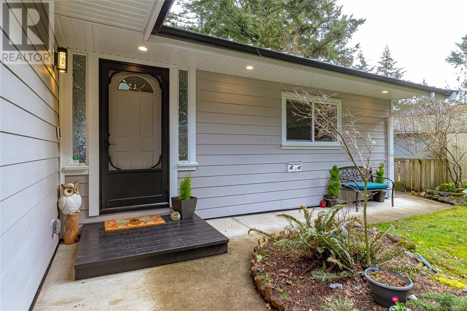 1526 Winslow Dr
