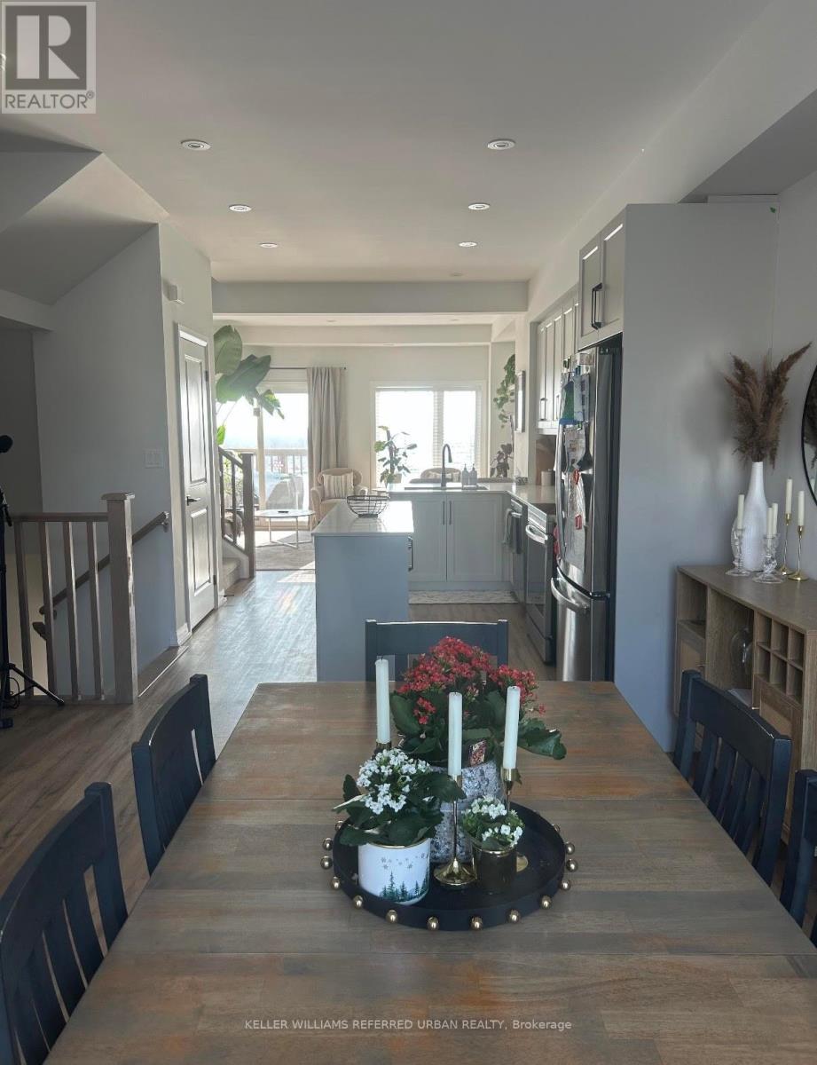 99 - 155 EQUESTRIAN WAY