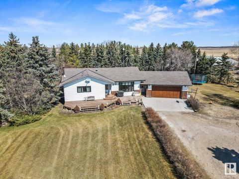 26312 TWP 565 Rural Sturgeon County AB T8R2J7