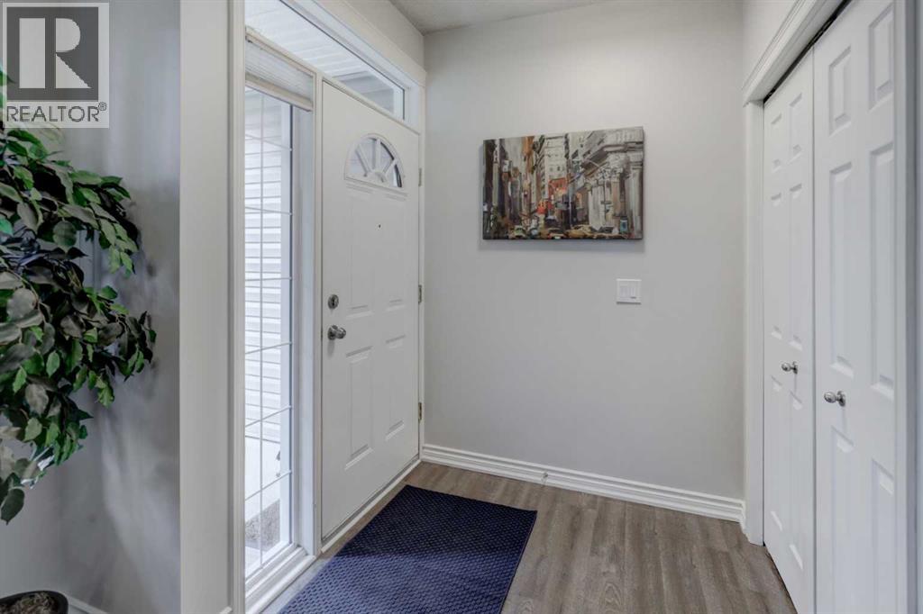 102, 39 Hidden Creek Place NW