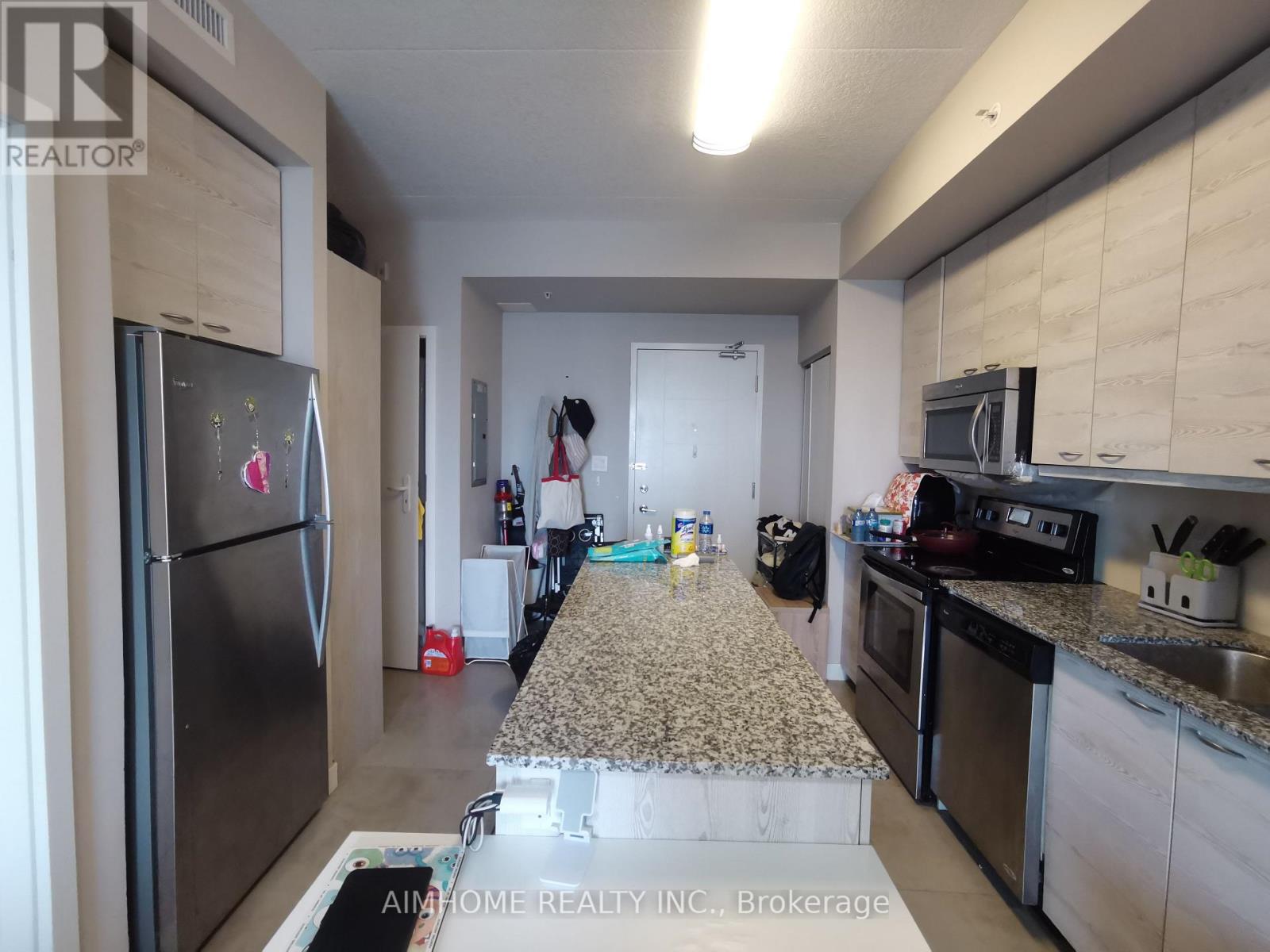 614 - 280 LESTER STREET