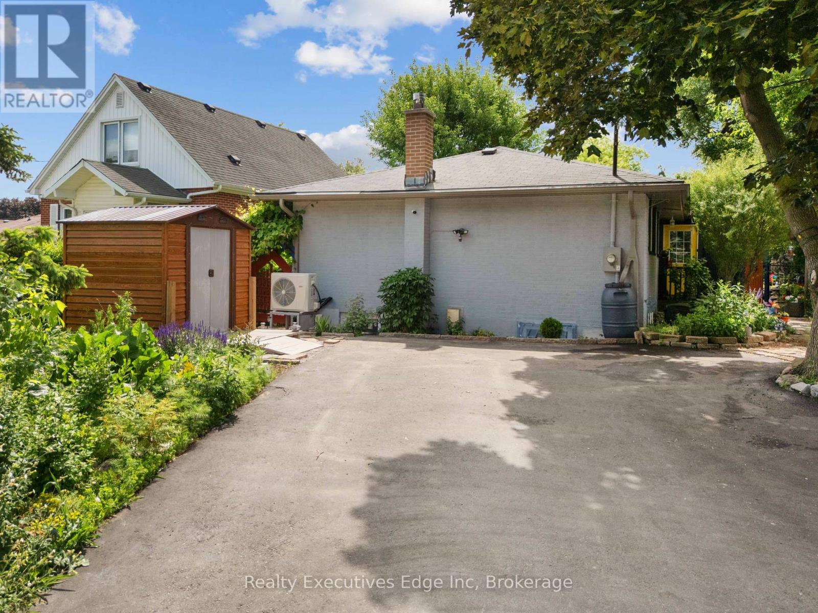 309 SOUTHILL DRIVE