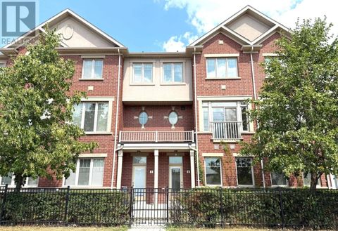 4 - 3215 THOMAS STREET Mississauga (Churchill Meadows) ON L5M0M2