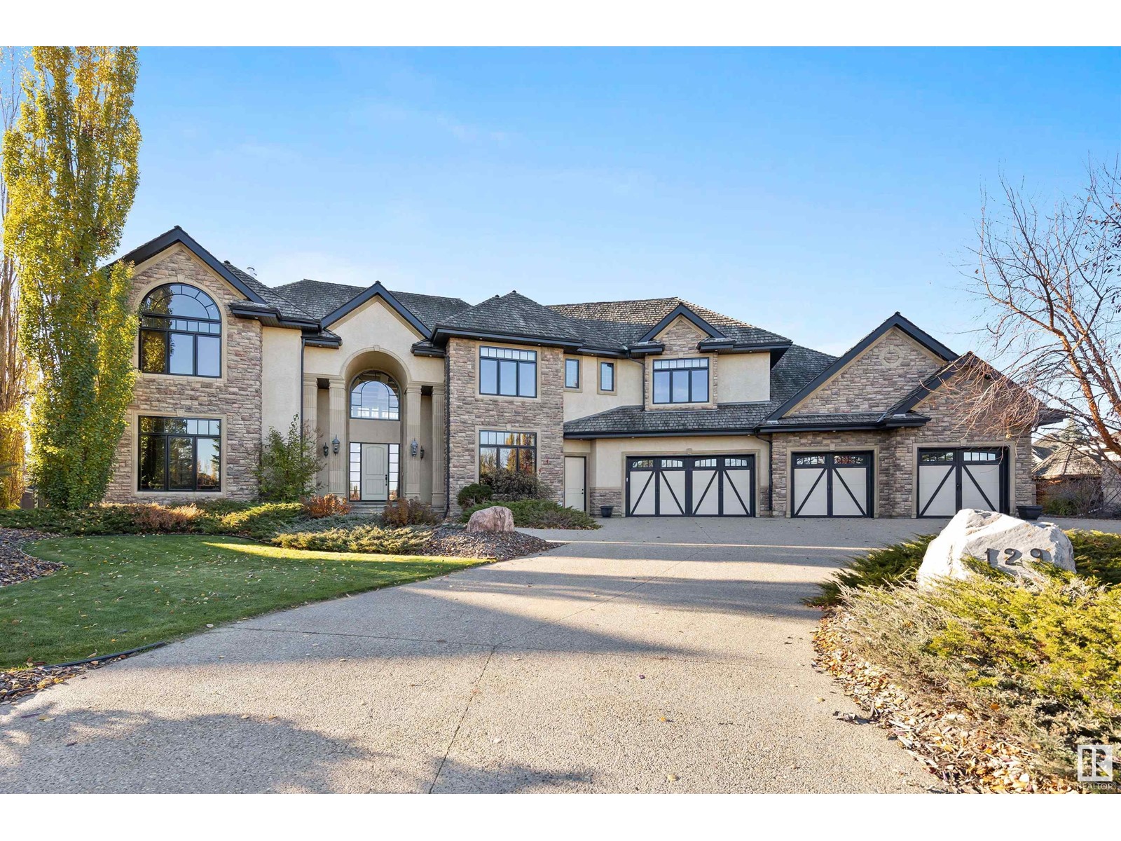 129 Riverview CR
