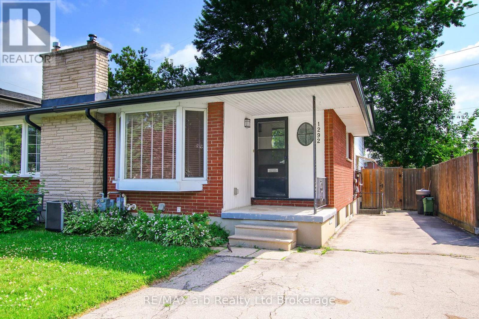 Photo 1 of 25 — 1292 SORREL ROAD, London East (East E), ON N5V2N7
