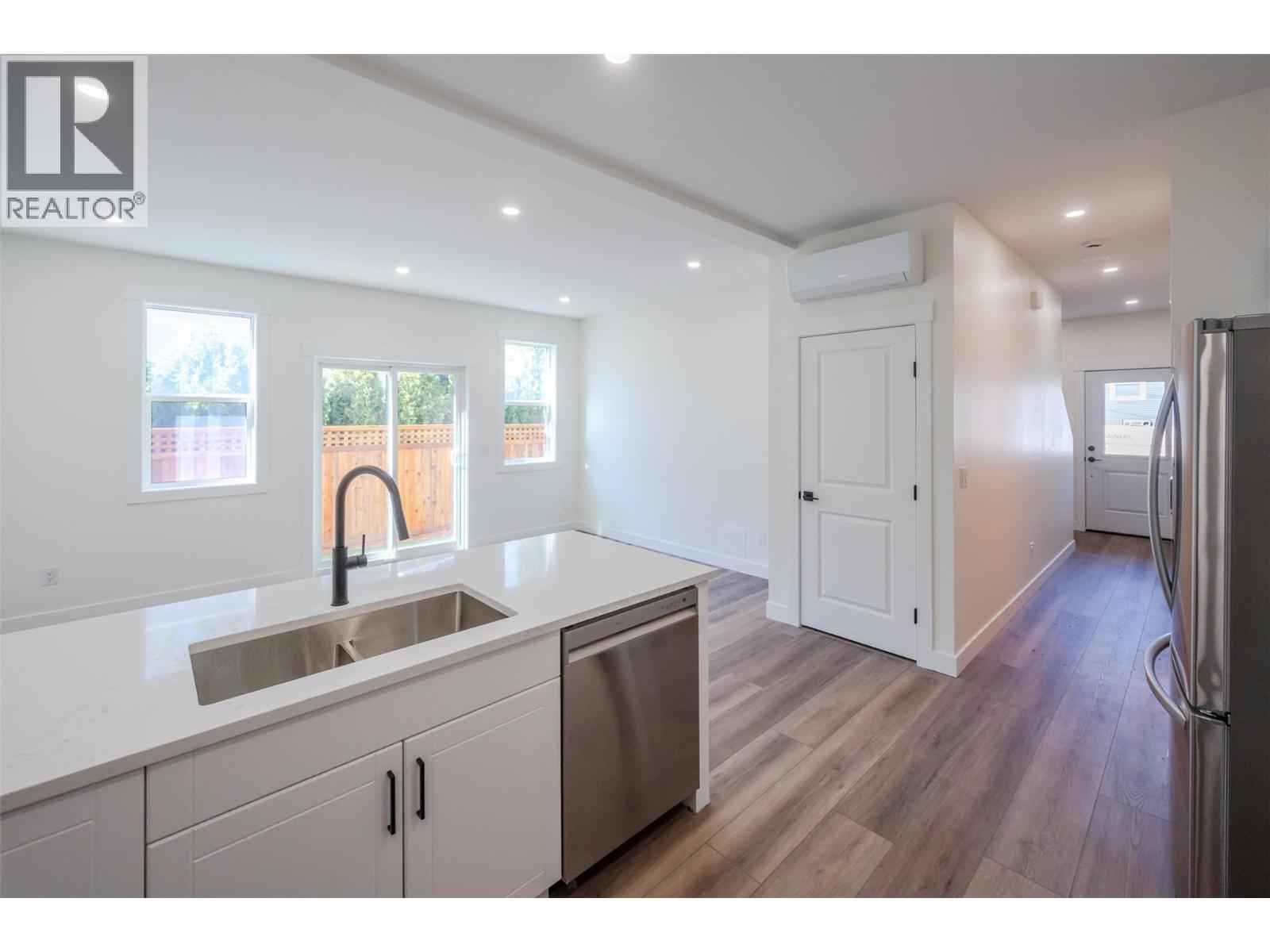 11612 Victoria Road S Unit# 101