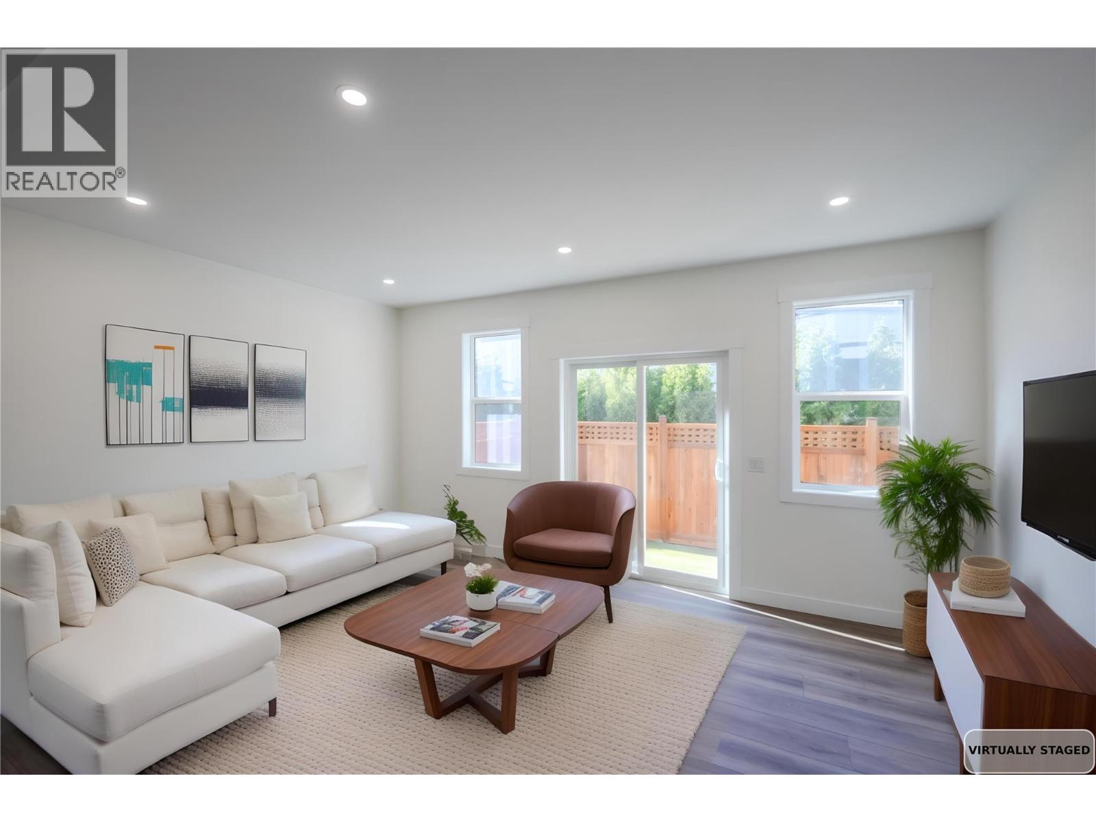 11612 Victoria Road S Unit# 101