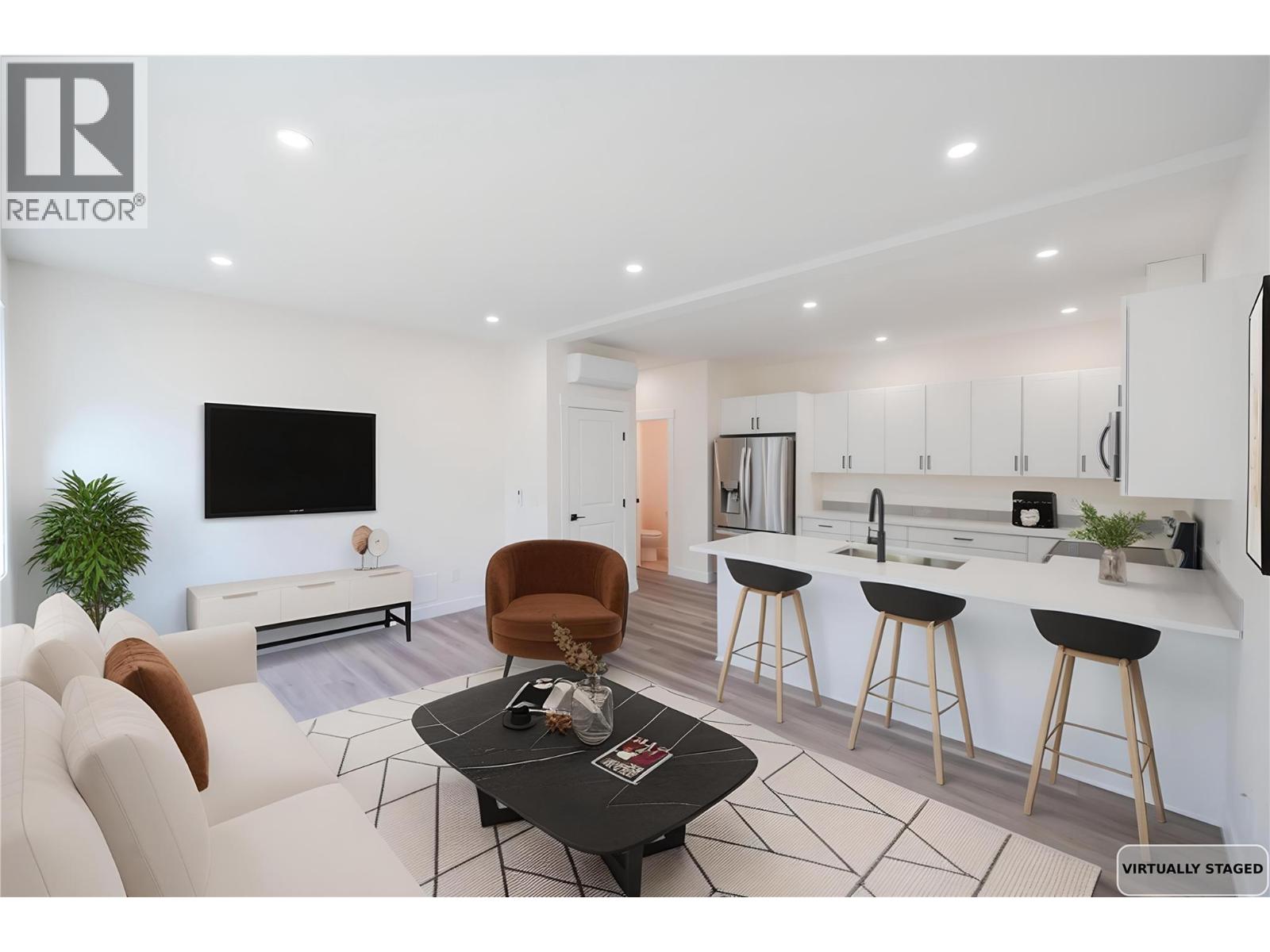 11612 Victoria Road S Unit# 101