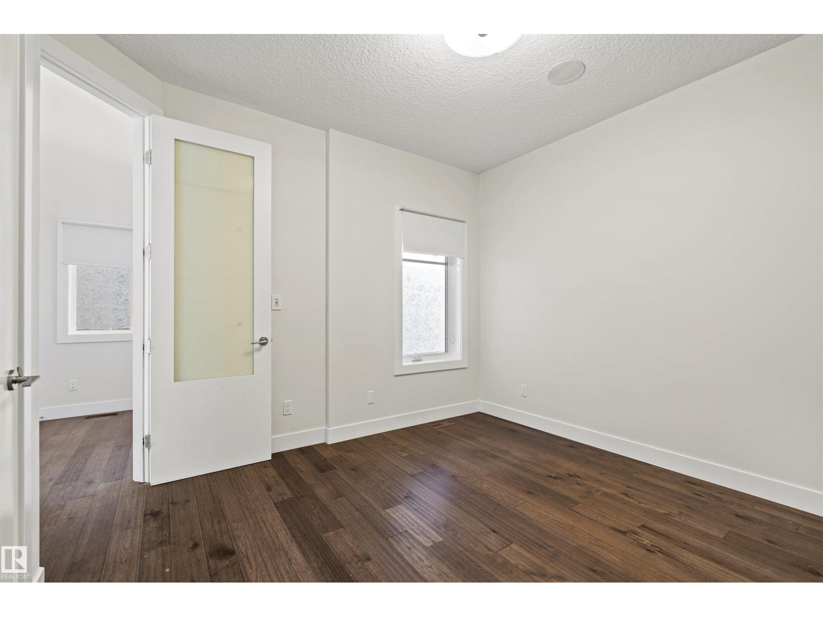 2036 AINSLIE LINK LI SW