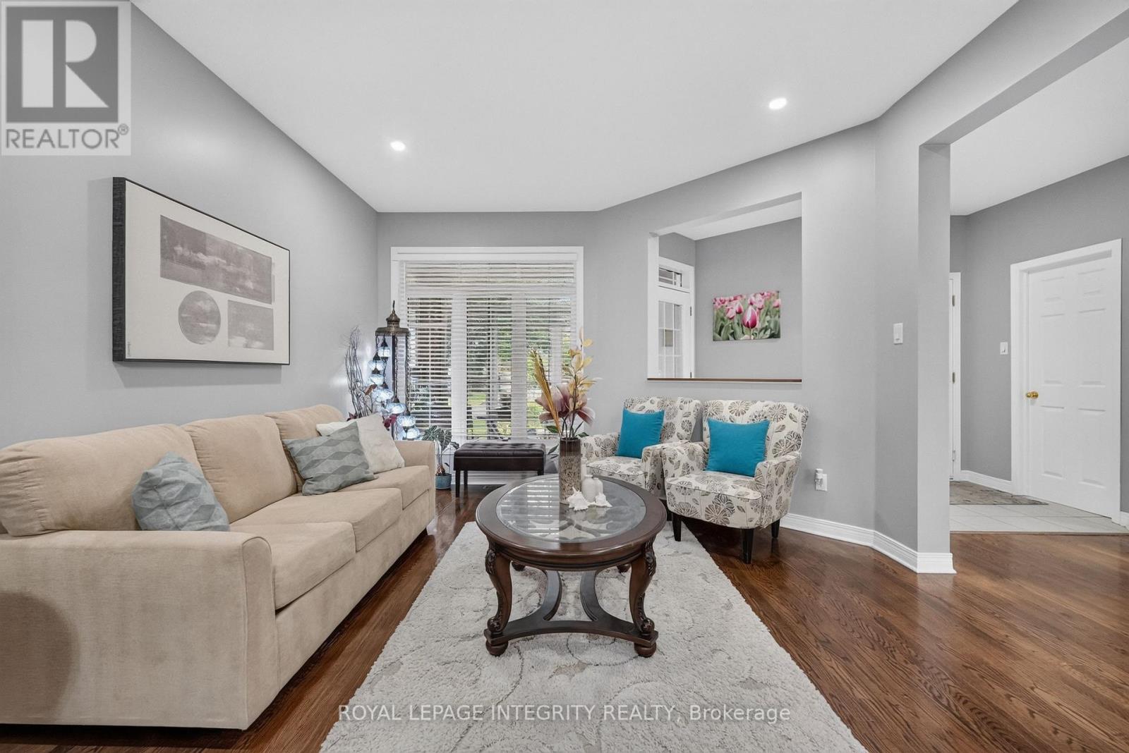 29 NORTOBA CRESCENT