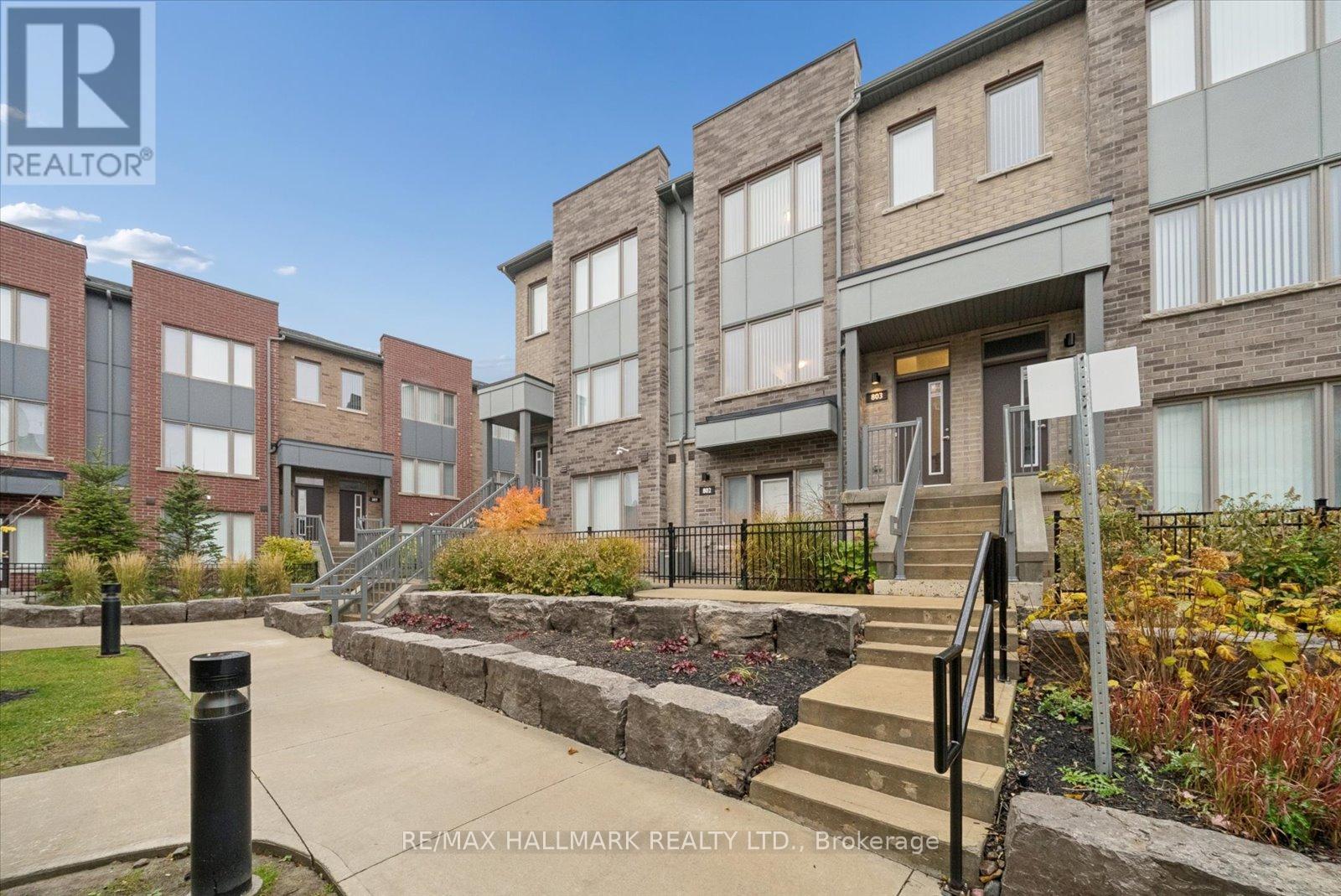 803 - 1525 KINGSTON ROAD