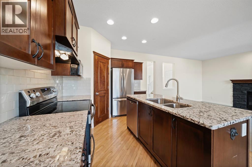 120 Prestwick Point SE