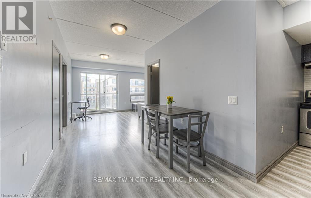 F311 - 275 LARCH STREET