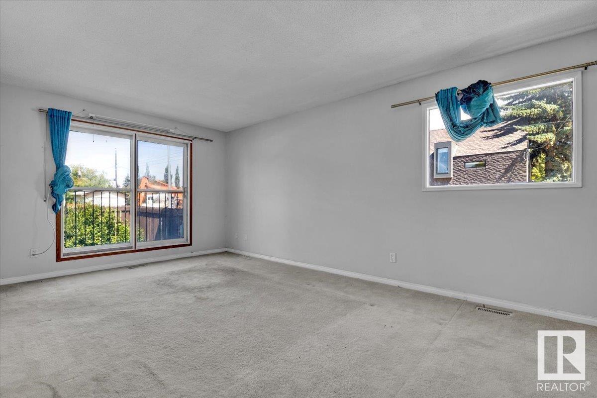 11525 132 AV NW