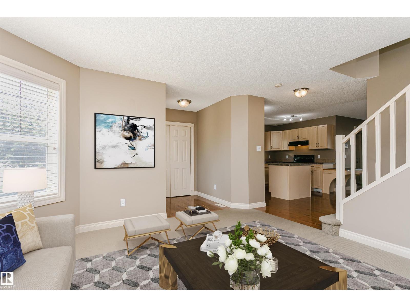 6 SUMMERTON LD