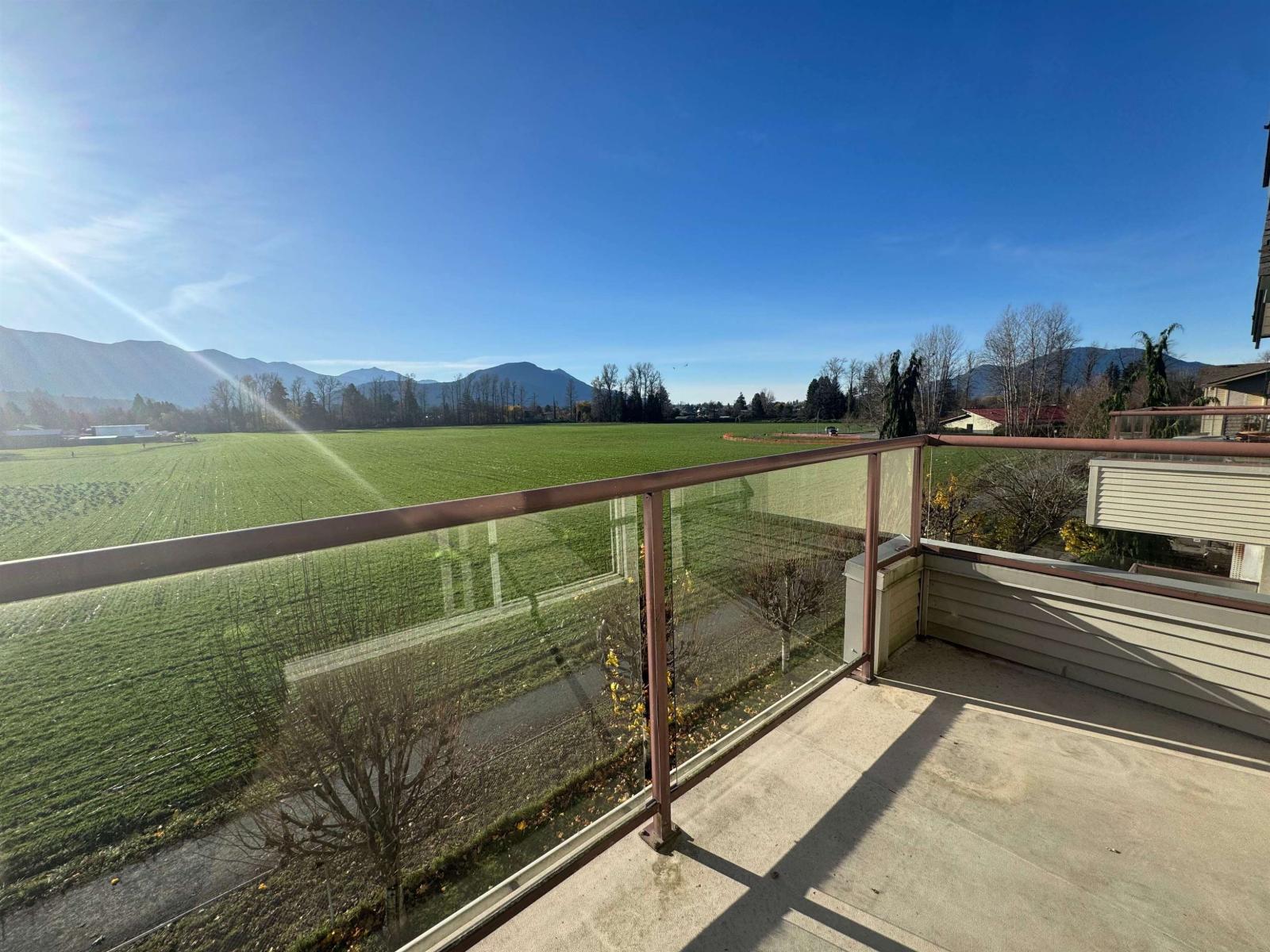 404 45520 KNIGHT ROAD|Sardis West Vedder