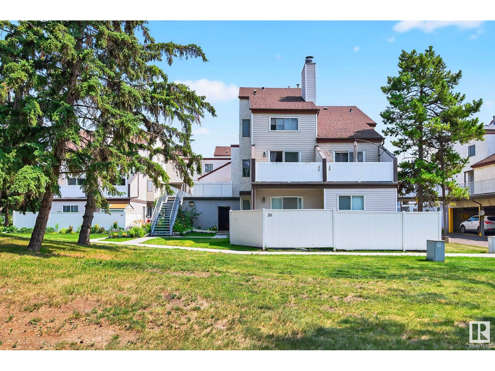 37 LANCASTER TC NW