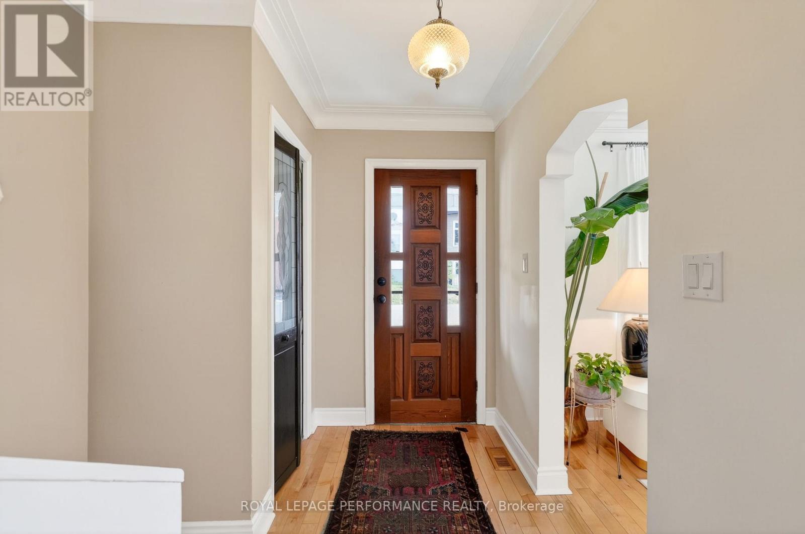317 SHAKESPEARE STREET