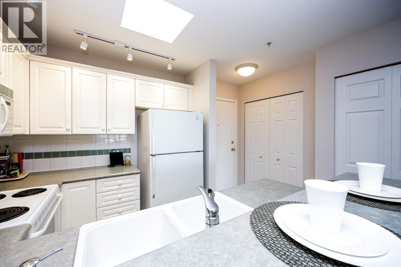 410 155 E 3RD STREET