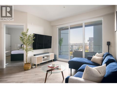 303 1768 GILMORE AVENUE Burnaby BC V5C0L4