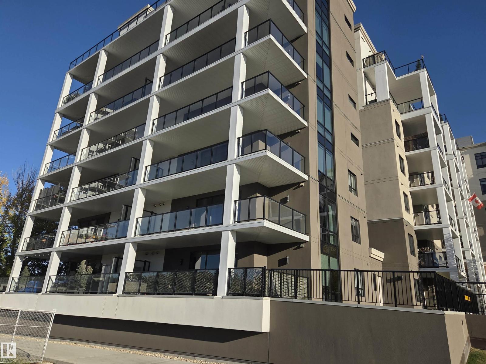 #542 200 Bellerose DR