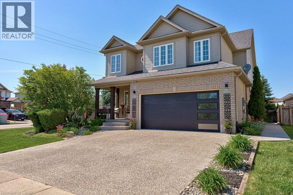 61 DITNER Avenue