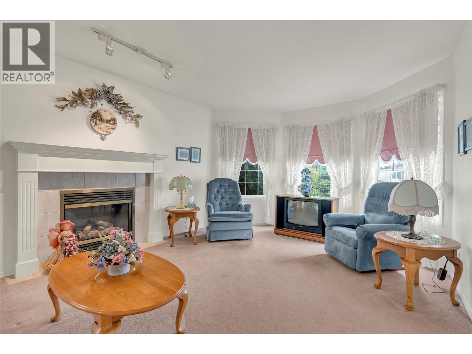 13208 Armstrong Avenue