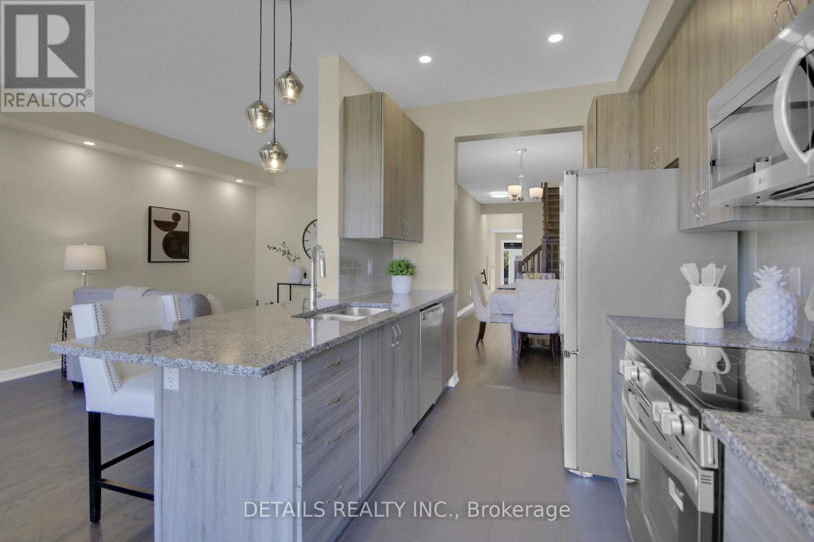 136 OVERBERG WAY