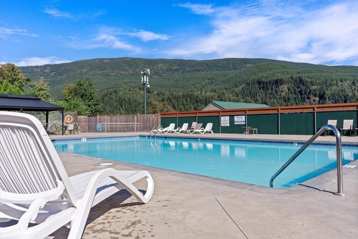 58 1436 FROST ROAD|Columbia Valley